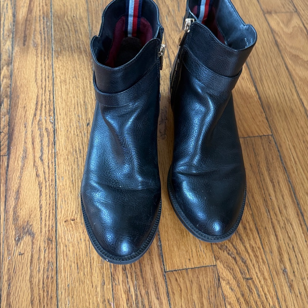 Tommy Hilfiger Black Ankle Boots with Gold Accents 8 - Picture 2 of 10